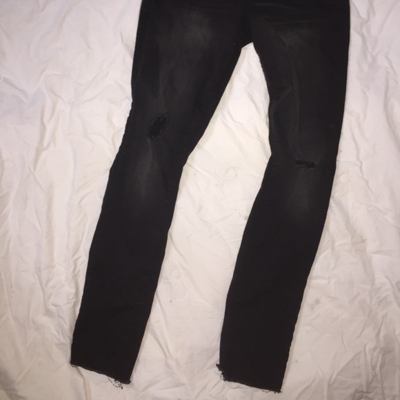Old navy skinny mid rise jeans - Picture 2 of 2
